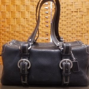 COACH TWO STRAPS LEATHER SHOULDER BAG.